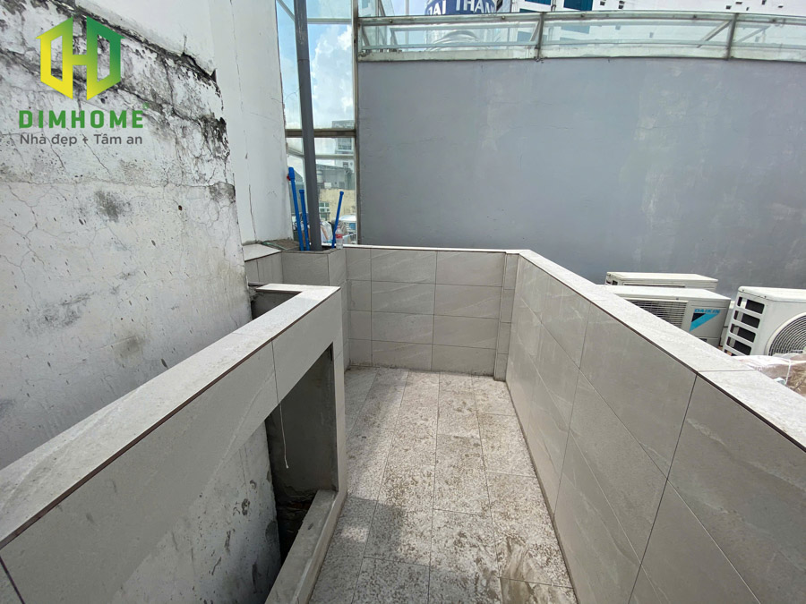 Thi công xây dựng nhà phố 1 trệt 1 lửng 2 lầu tum sân thượng nhà anh Tuấn Quận 3